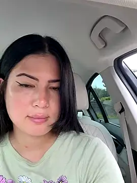 Foto porno Nebunii pe chat marca clairewntr pe KUR.ro