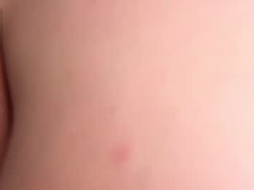 Foto porno cloverfarewell descoperita pe video chat pe KUR.ro