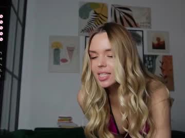 Poza Erotica #1586809 - Dimensiune completa