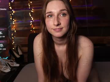Foto porno coupledreamx se dezbraca la web pe Chaturbate pe KUR.ro
