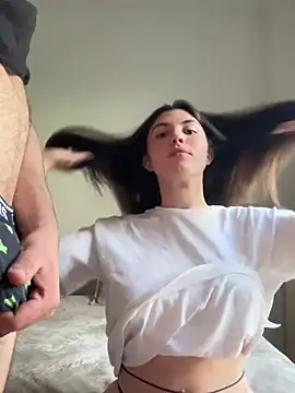 Foto porno Sex online cu couplepenetration pe KUR.ro