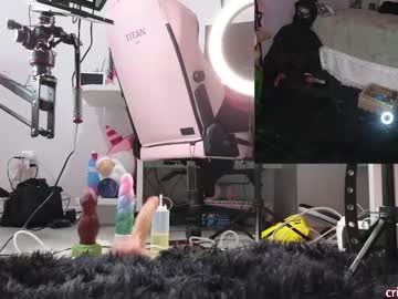Foto porno Sex online cu crimsonkitten pe KUR.ro