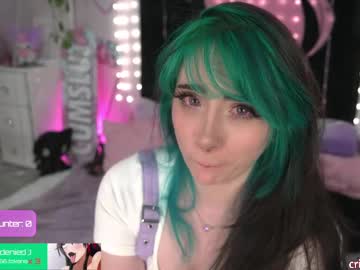Foto porno Sex online cu crimsonkitten pe KUR.ro