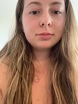 Foto porno Ce sexy este curvyflawless pe KUR.ro