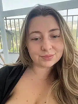 Foto porno Ce sexy este curvyflawless pe KUR.ro