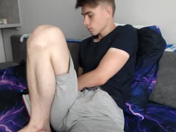 Foto porno cute_oliver vrea sex pe Chaturbate pe KUR.ro