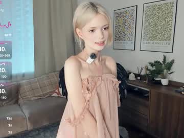 Foto porno Ce sexy este cutebrutality pe KUR.ro