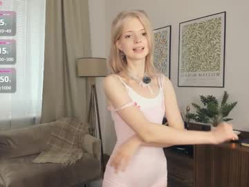 Foto porno cutebrutality descoperita pe video chat pe KUR.ro