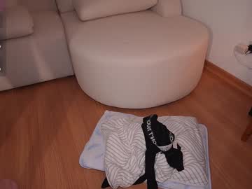 Foto erotica #330907 pe KUR.ro