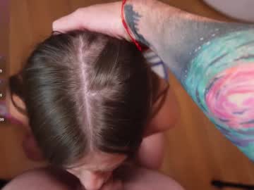 Foto porno Nebunii pe chat marca cutefacebigass pe KUR.ro