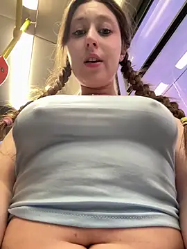 Foto porno Sex online cu cuteperseon pe KUR.ro