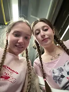 Foto porno Sex online cu cuteperseon pe KUR.ro