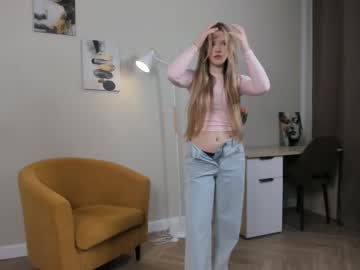 Foto porno Sex online cu dawnbullins pe KUR.ro