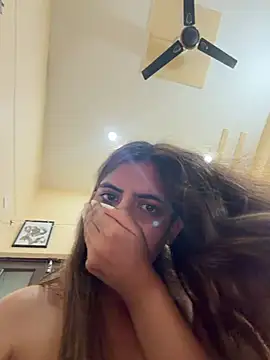 Discutii intime cu deepikaa_aroraa