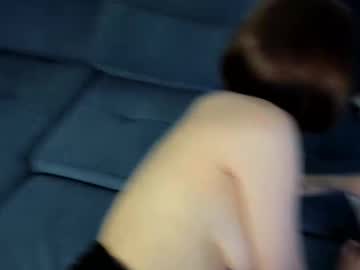 Foto porno delannaspritz descoperita pe video chat pe KUR.ro