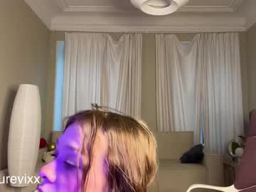 Foto porno achilessynpilea ne arata tot la camera pe KUR.ro