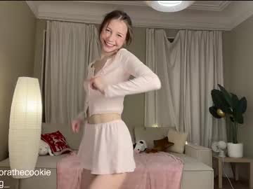 Foto porno achilessynpilea ne arata tot la camera pe KUR.ro