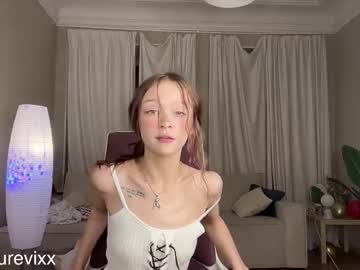 Foto porno achilessynpilea ne arata tot la camera pe KUR.ro