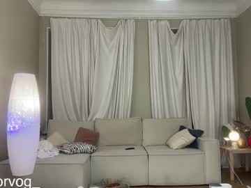 Foto porno achilessynpilea ne arata tot la camera pe KUR.ro