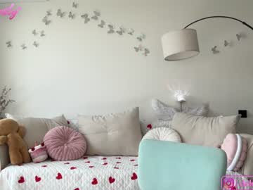 Foto porno achilessynpilea ne arata tot la camera pe KUR.ro