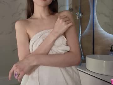 Foto porno achilessynpilea ne arata tot la camera pe KUR.ro