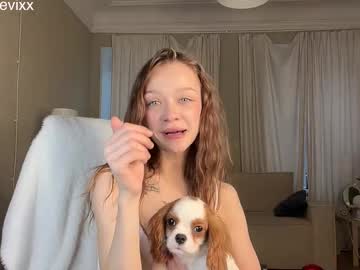 Foto porno achilessynpilea ne arata tot la camera pe KUR.ro