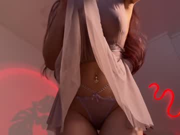 Foto porno Fantezii cu WhoreRobot pe BongaCams pe KUR.ro