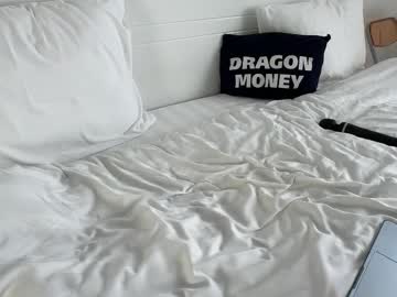 Foto porno deva_alice se dezbraca la web pe Chaturbate pe KUR.ro