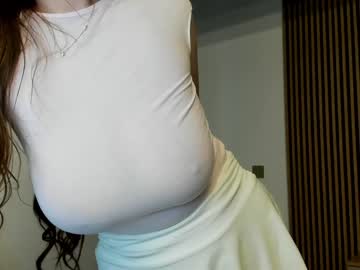 Foto porno devyale ne arata tot la camera pe KUR.ro