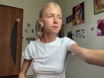 Foto porno Nebunii pe chat marca dianafrisky pe KUR.ro