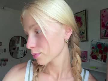 Foto porno Nebunii pe chat marca dianafrisky pe KUR.ro