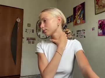 Foto porno Nebunii pe chat marca dianafrisky pe KUR.ro