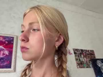 Foto porno Nebunii pe chat marca dianafrisky pe KUR.ro