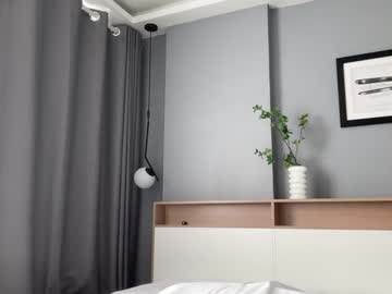 Foto porno Ganduri murdare cu diffgirls pe KUR.ro