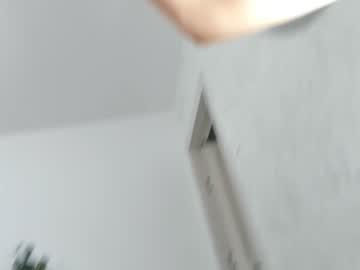 Foto porno dirtygirls99 se dezbraca la web pe Chaturbate pe KUR.ro