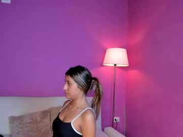 Foto porno Ganduri murdare cu dirtylivesx pe KUR.ro