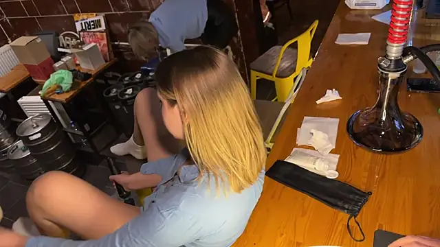 Foto porno Sex online cu dirtypub pe KUR.ro