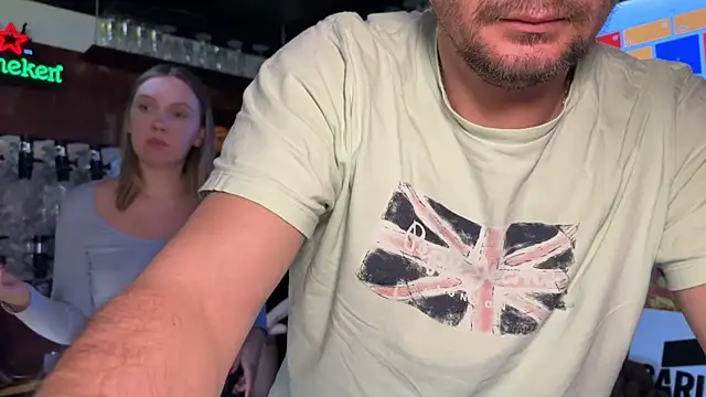 Foto porno Sex online cu dirtypub pe KUR.ro