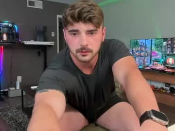 Foto porno dohmerboyz descoperita pe video chat pe KUR.ro