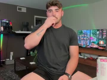 Foto porno dohmerboyz descoperita pe video chat pe KUR.ro