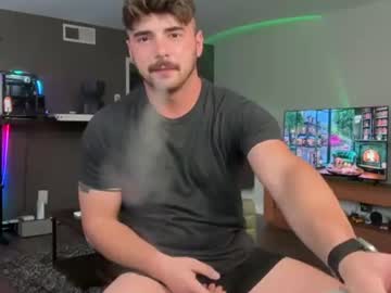 Foto porno dohmerboyz descoperita pe video chat pe KUR.ro