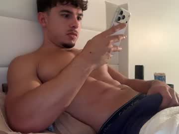 Foto porno domd3 descoperita pe video chat pe KUR.ro