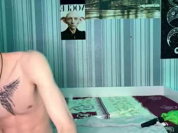 Foto porno Ganduri murdare cu duoemi pe KUR.ro