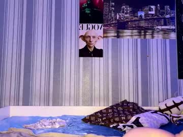 Foto porno Ganduri murdare cu duoemi pe KUR.ro