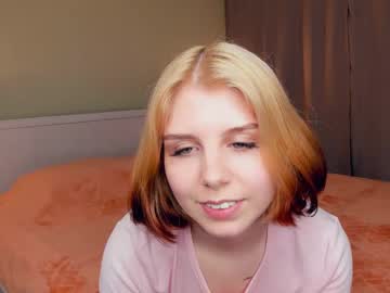 Foto porno easterferryman se dezbraca la web pe Chaturbate pe KUR.ro