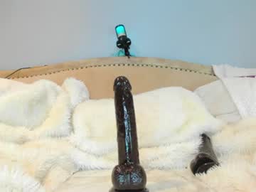Foto porno Sex online cu eatmygingersnapps pe KUR.ro