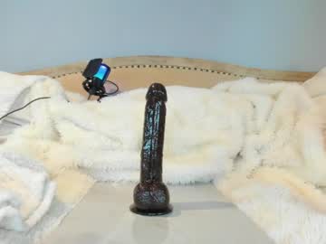 Foto porno Sex online cu eatmygingersnapps pe KUR.ro