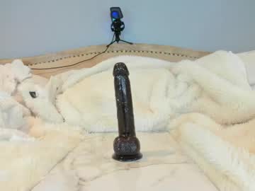 Foto porno Sex online cu eatmygingersnapps pe KUR.ro