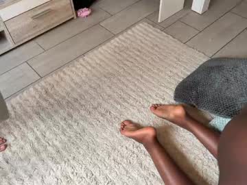 Foto porno Ce sexy este eboporn3 pe KUR.ro