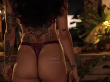 Foto porno effylowell_ ne arata tot la camera pe KUR.ro